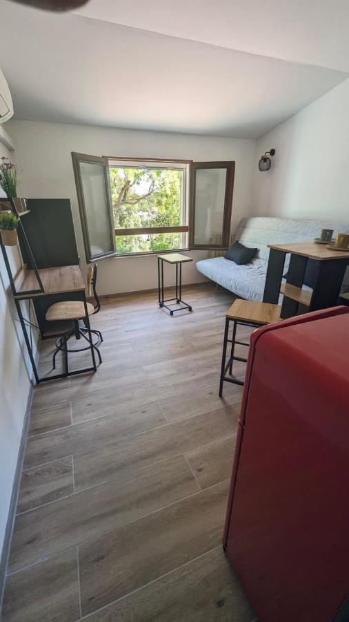 Hotel La Bergerie Provencale Ginasservis Esterno foto